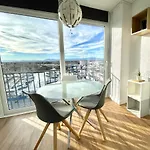 Holidays Penthouse Vues Panoramiques Sur Le Port Naval,un Sejour Elegant Assure 
