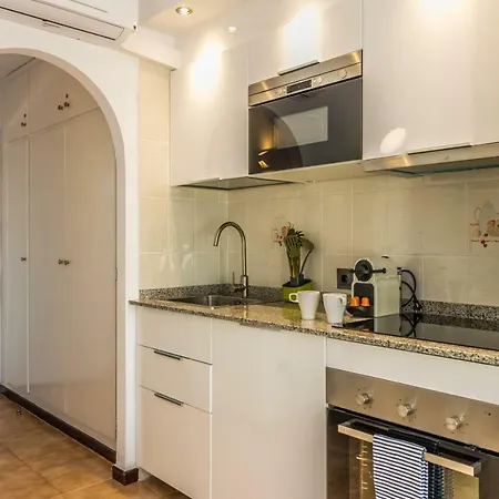 Holidays Penthouse: Panoramic Port Views With Free Wifi & Parking Apartment *
