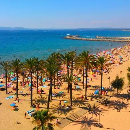 Holidays Penthouse: Panoramic Port Views With Free Wifi & Parking *